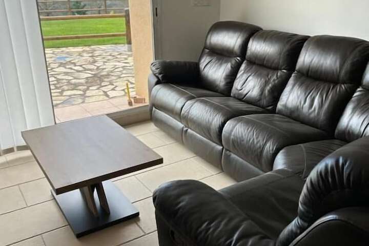 Room 42 of 74
