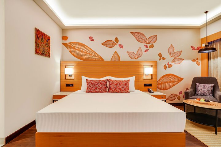 Room 15 of 94