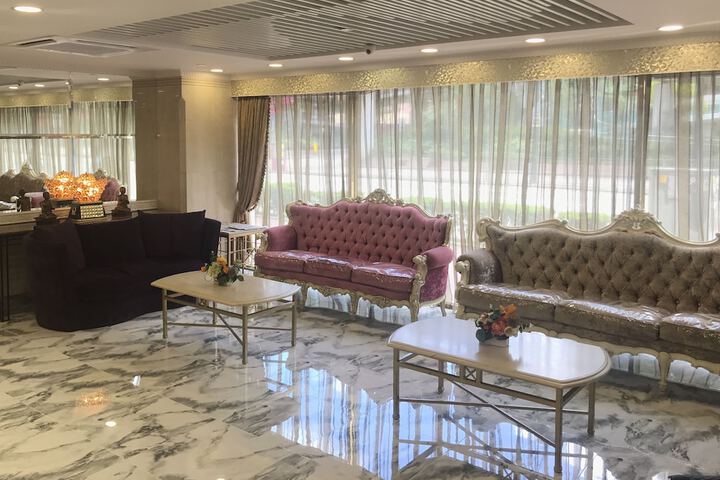 Lobby Photos