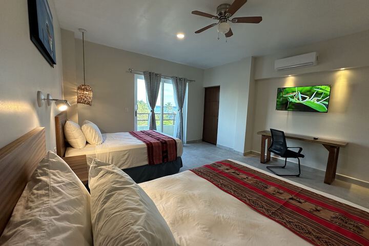 Room 4 of 41