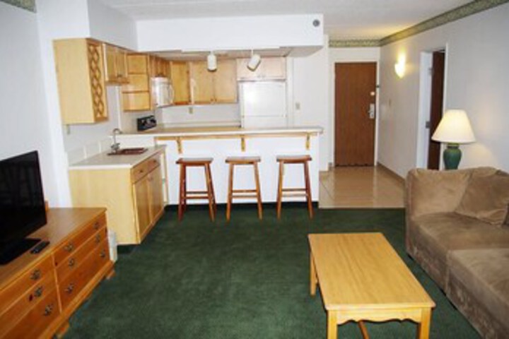 Room 12 of 13