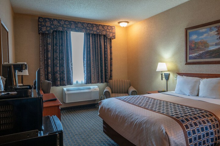 Room 8 of 56