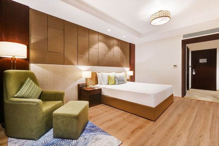 Room 38 of 119