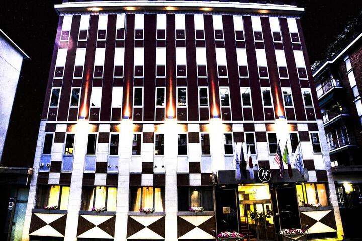 Hotel 6 of 23