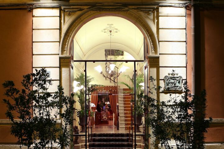 Hotel 41 of 51