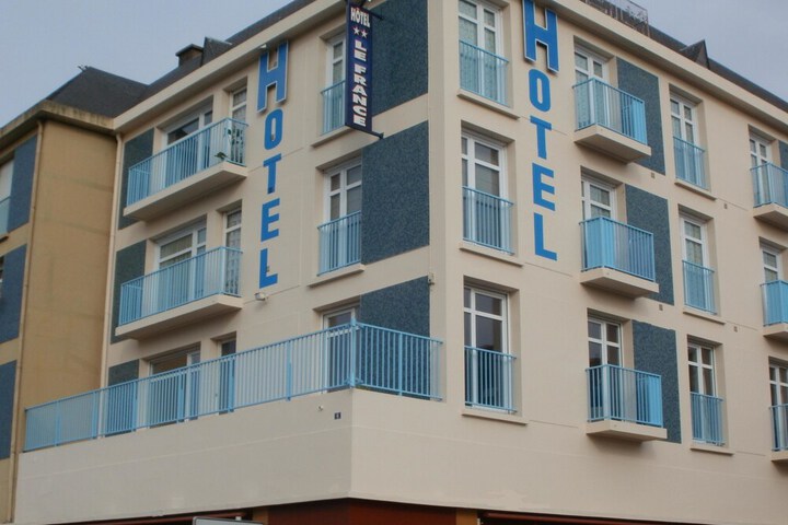 Hotel 30 of 35