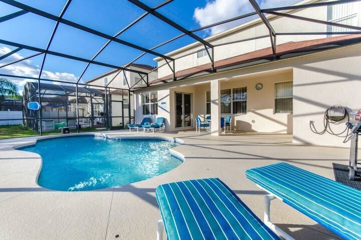 Pool 22 of 27
