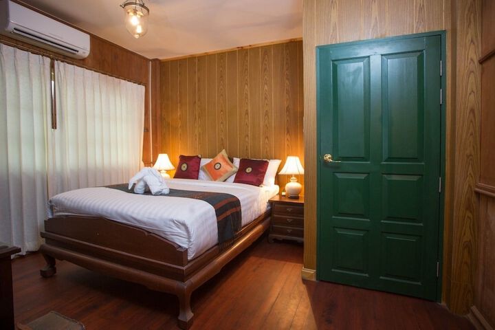 Room 10 of 40