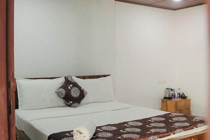 Room 14 of 62