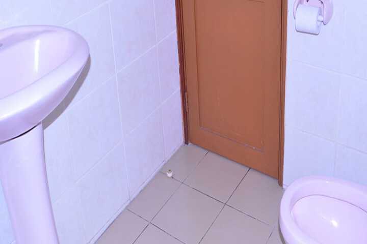 Room 48 of 78