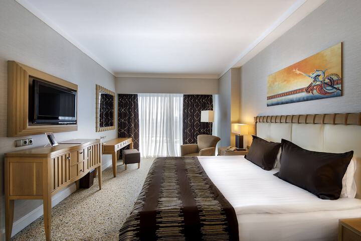 Room 15 of 95