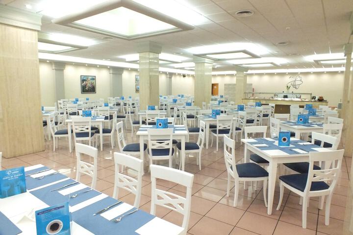 Dining 2 of 30