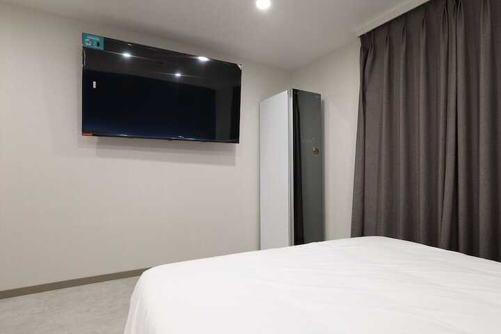 Room 21 of 62