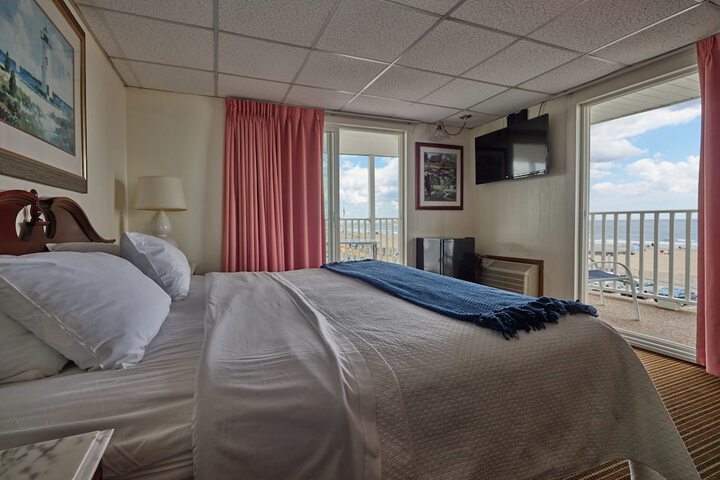 Room 11 of 39