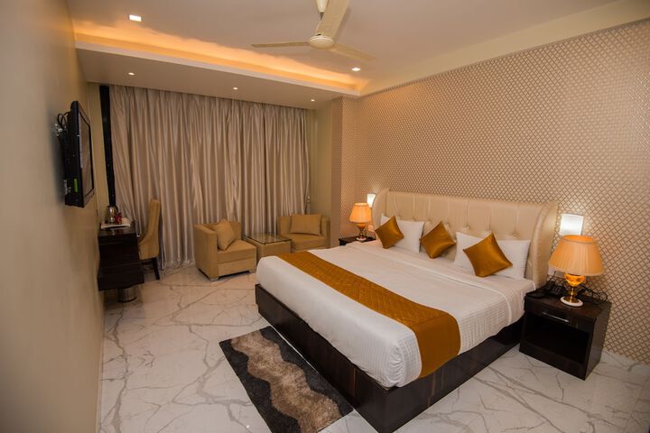 Room 20 of 60