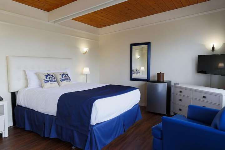 Room 9 of 55