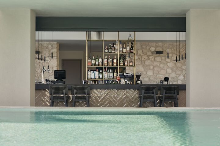 Hotel 105 of 115