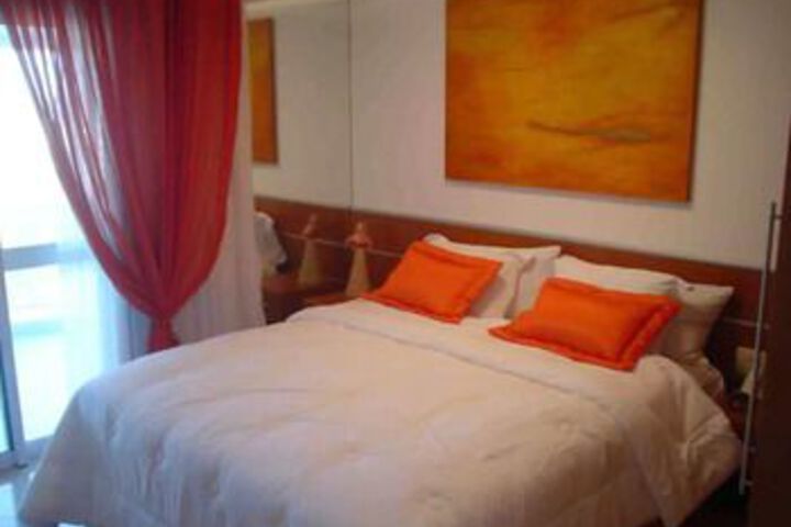 Room 10 of 20