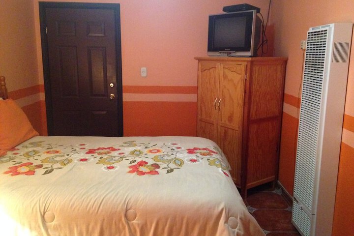 Room 2 of 20