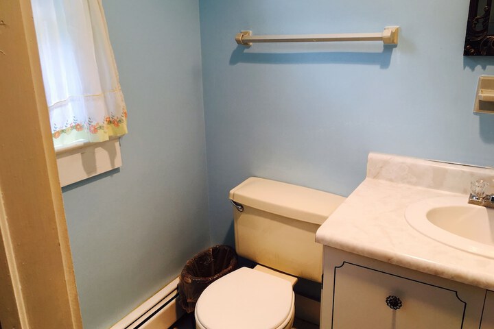 Room 192 of 246