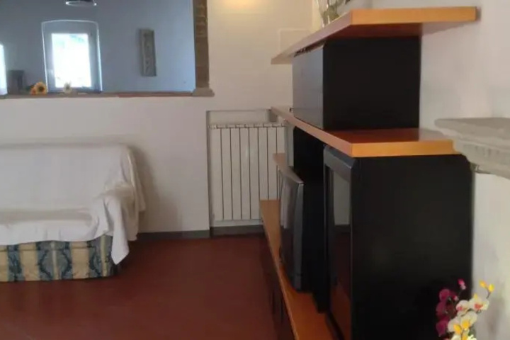 Room 3 of 9