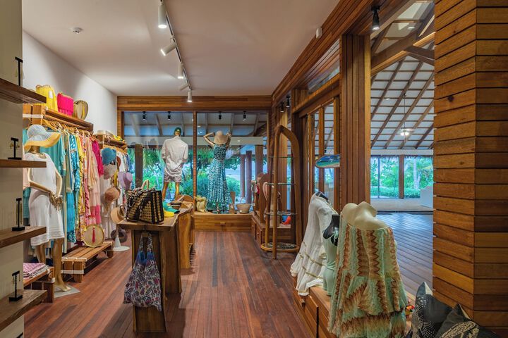 Gift Shop 52 of 122