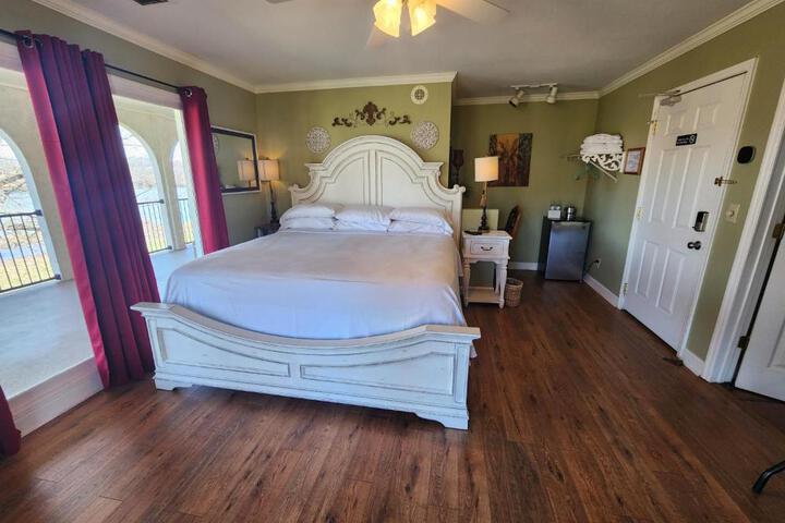 Photo of Williams Island Room at Tennessee RiverPlace