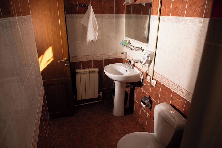 Room 84 of 140