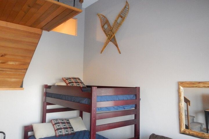 Room 2 of 12