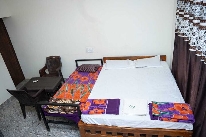 Room 21 of 60