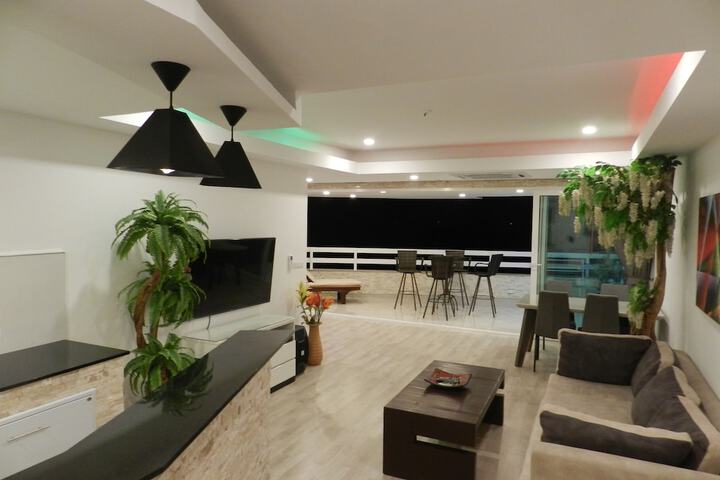 Room 26 of 259