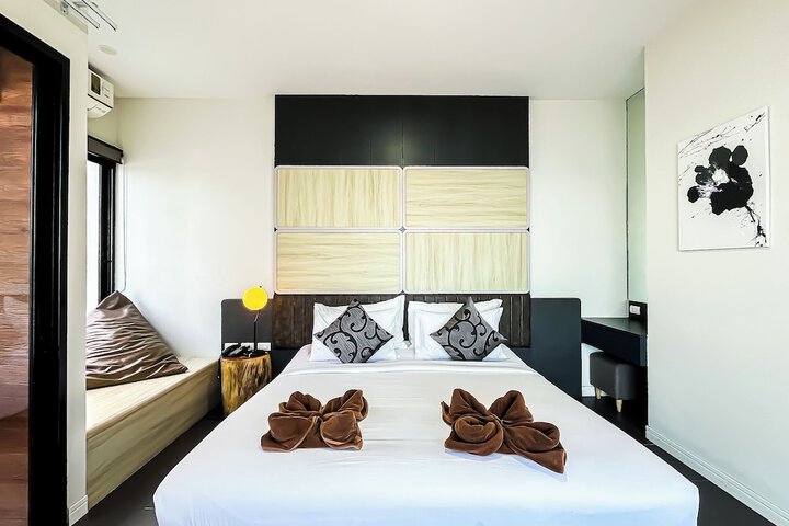 Room 13 of 113