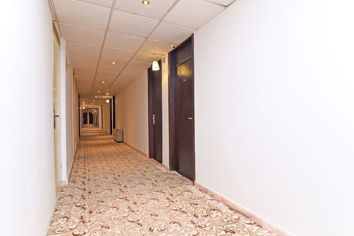 Ballroom/Hall 53 of 57
