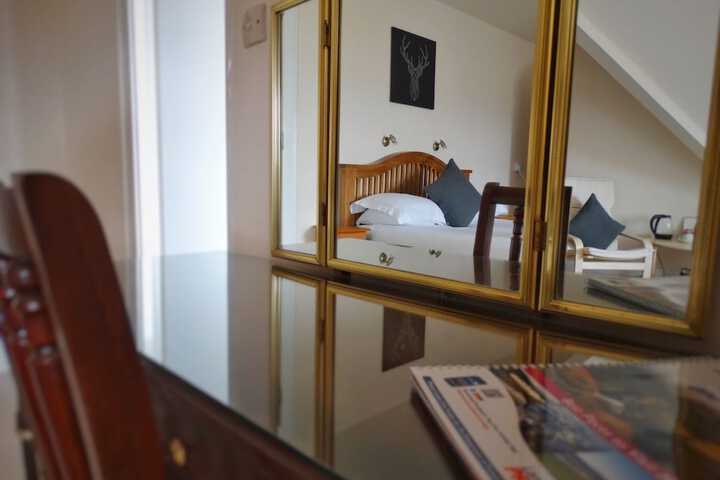 Room 18 of 39