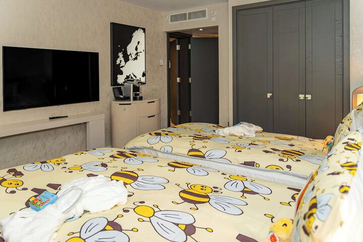 Room 31 of 113