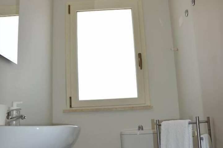 Room 17 of 19
