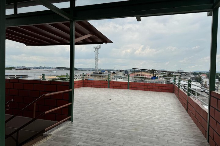 Sundeck 61 of 74