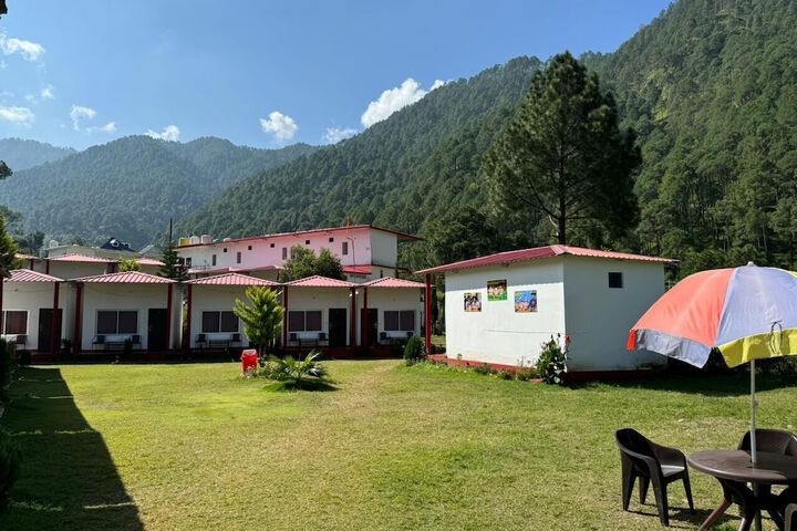 Hotel 8 of 9