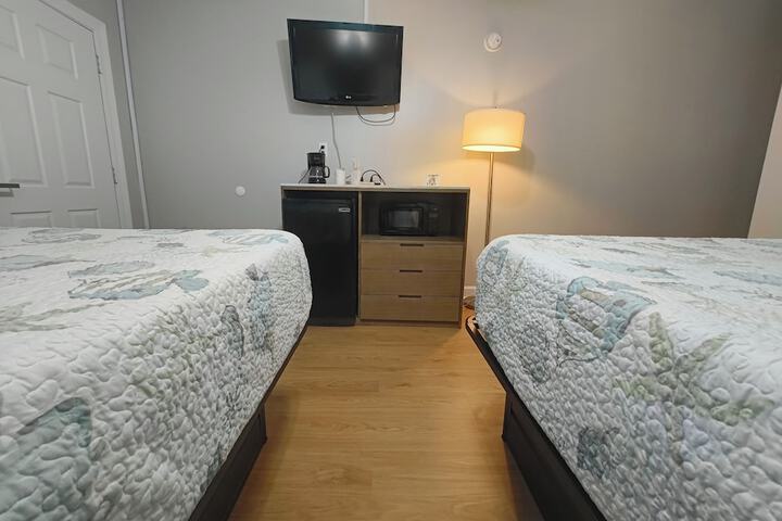 Room 16 of 47