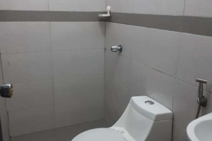 Room 13 of 25