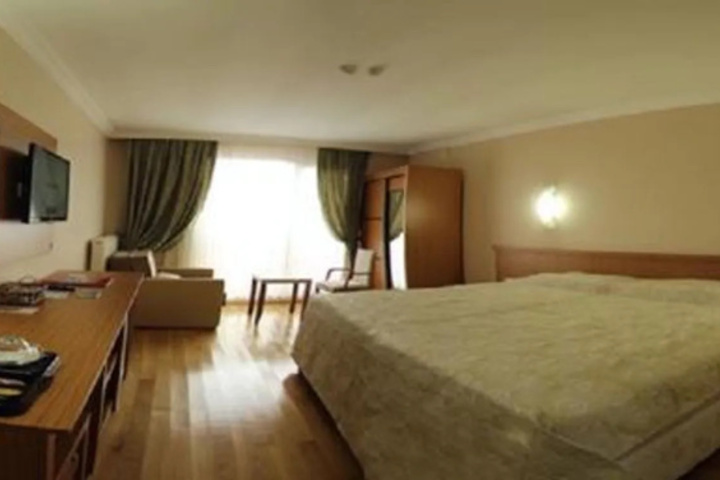 Room 7 of 21
