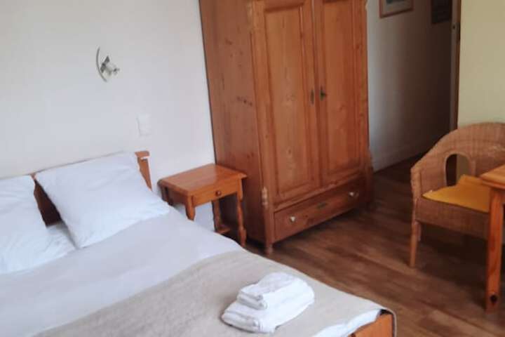 Room 5 of 21