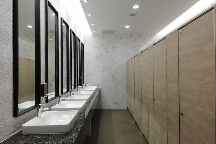 Clean Restrooms