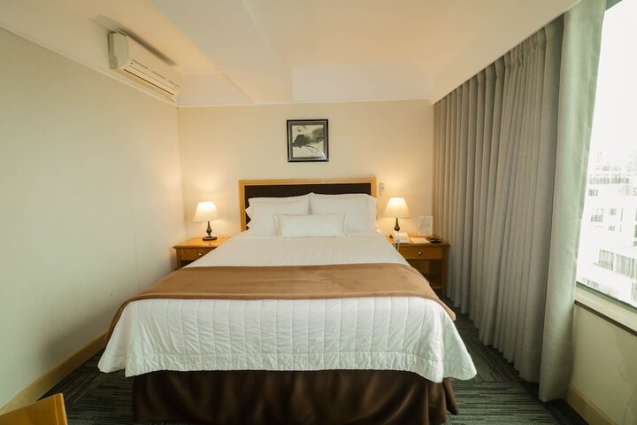 Room 15 of 125
