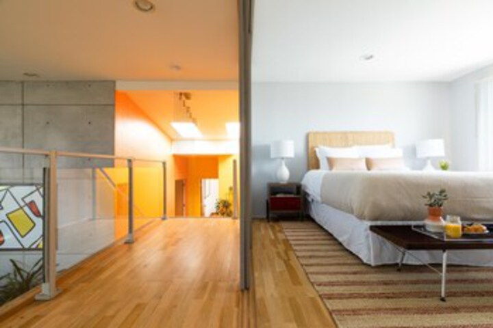 Room 43 of 51