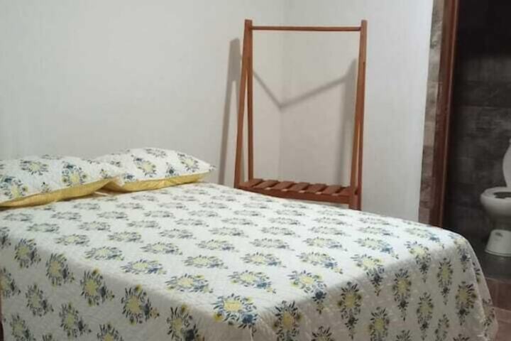 Room 10 of 38