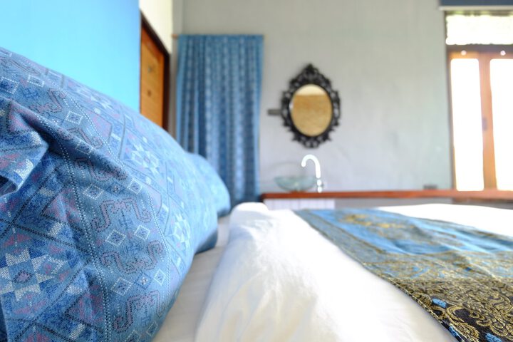 Room 16 of 79