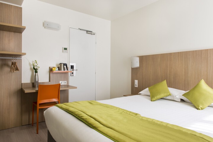 Room 14 of 29