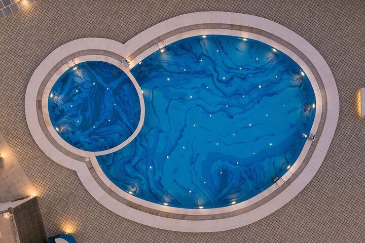 Pool 22 of 29
