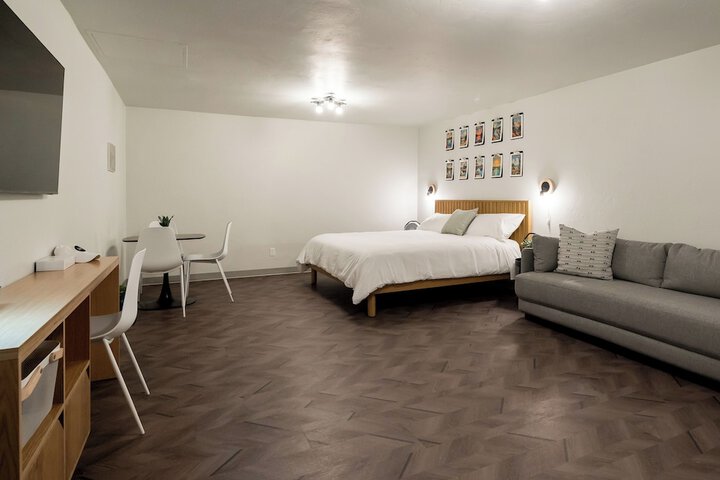 Room 29 of 41
